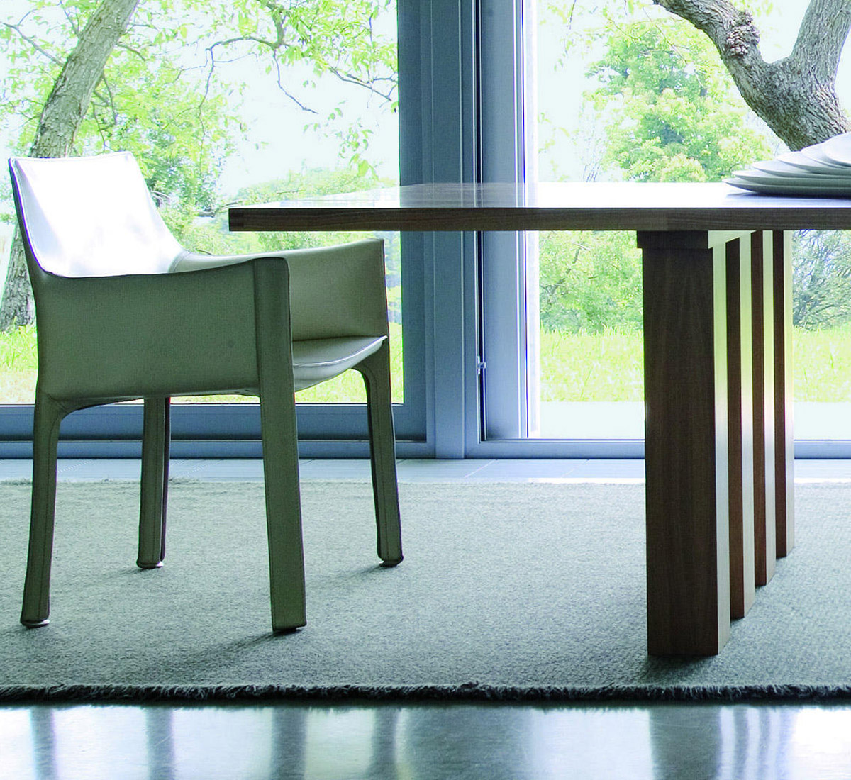 Cassina 413 Cab Chair