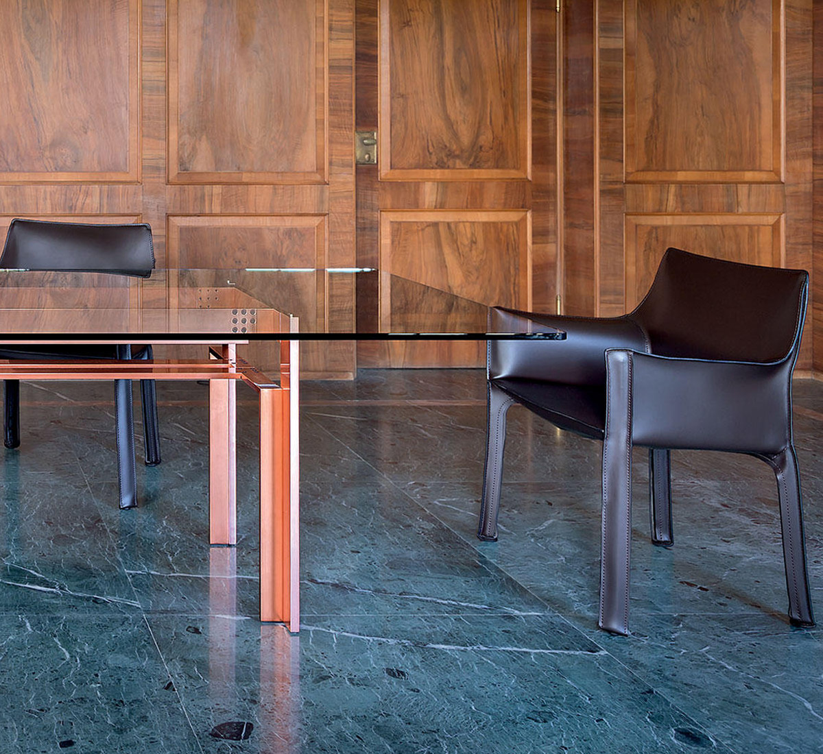 Cassina 413 Cab Chair