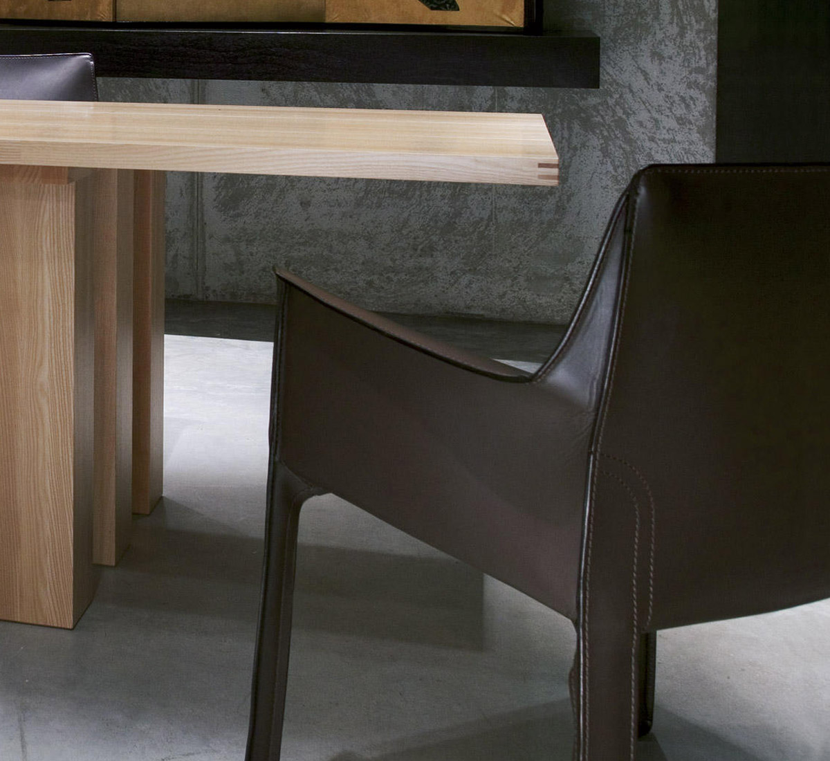 Cassina 413 Cab Chair