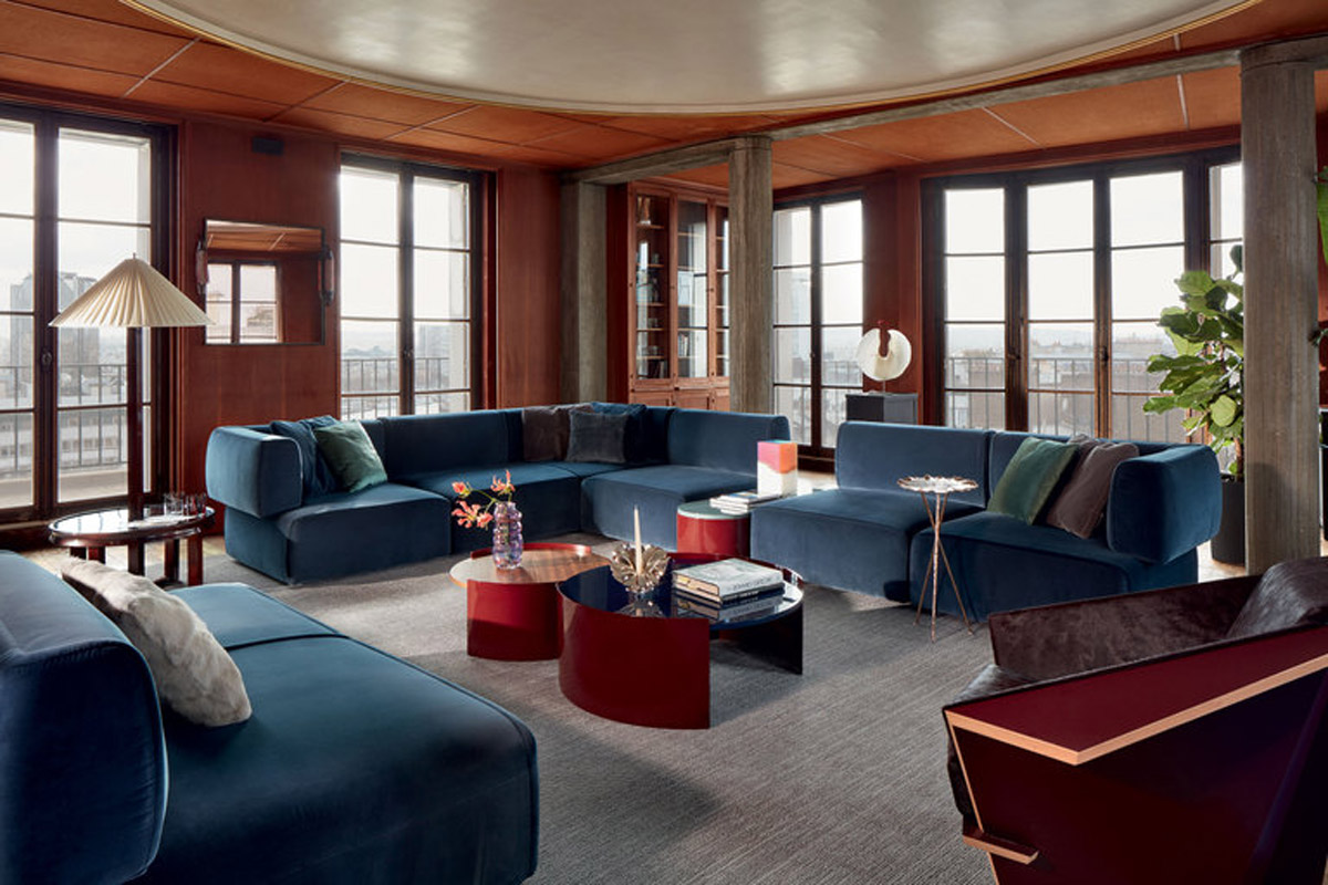 Cassina 553 Bowy Sofa Collection