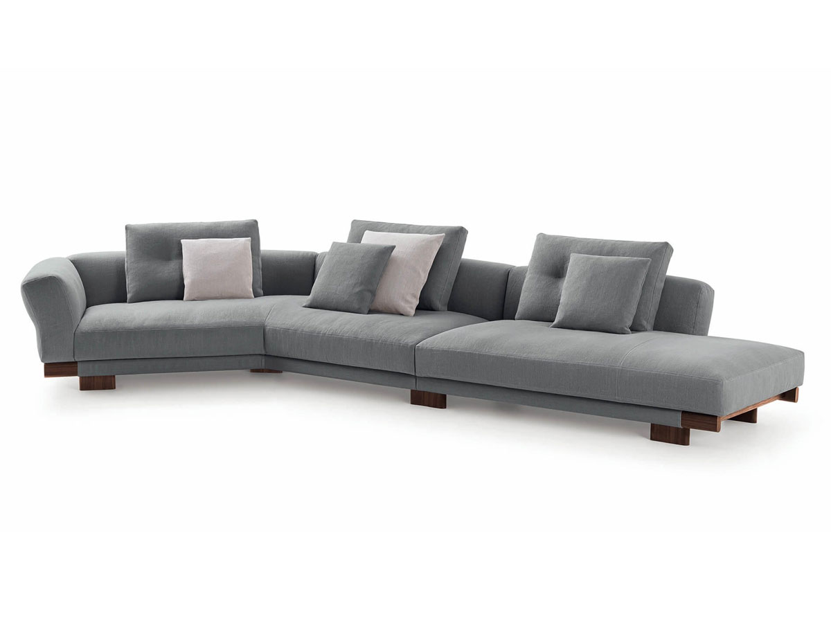 Cassina 556 Sengu Sofa Collection