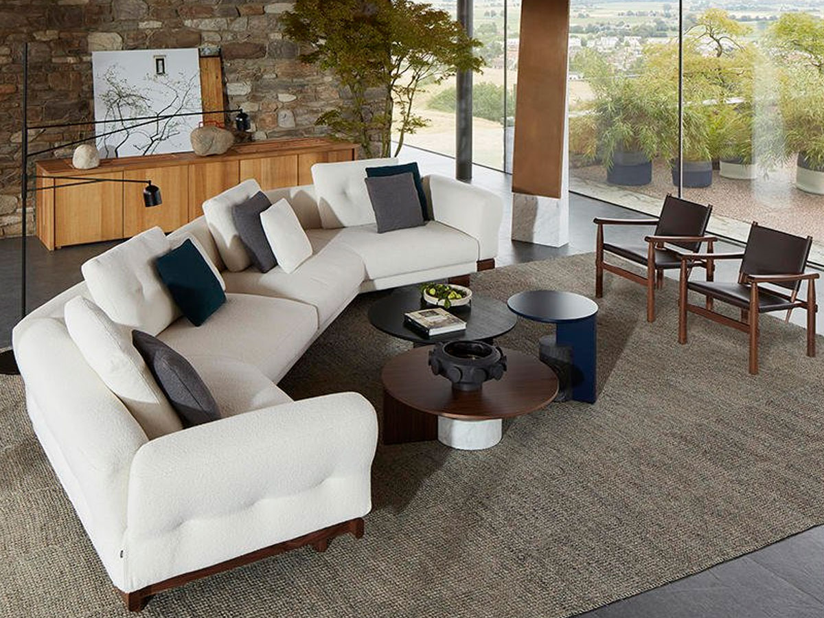 Cassina 556 Sengu Sofa Collection