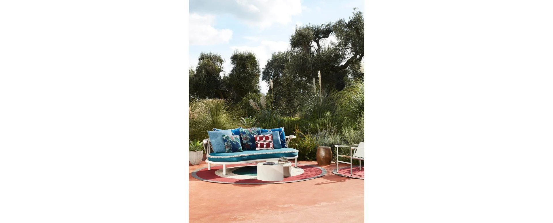 Cassina 561 Trampoline Sofa Collection