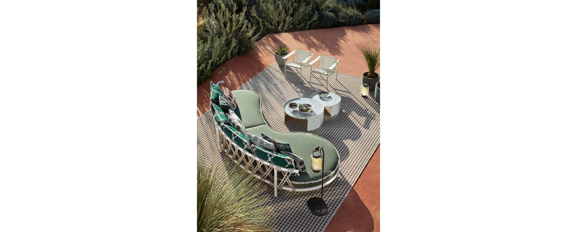 Cassina 561 Trampoline Sofa Collection