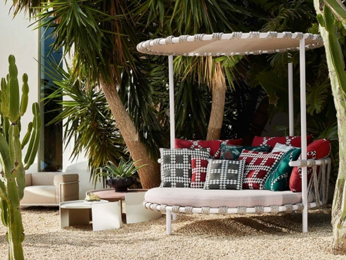 Cassina 561 Trampoline Love Bed