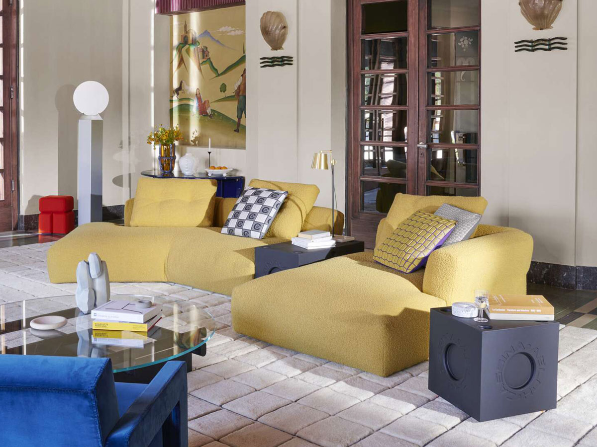 Cassina 565 Sengu Bold Sofa Collection