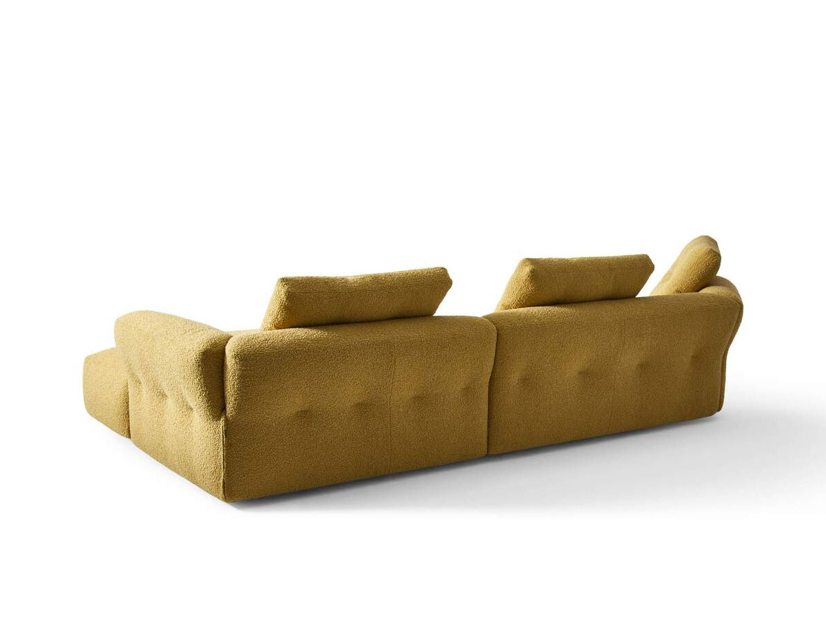 Cassina 565 Sengu Bold Sofa Collection