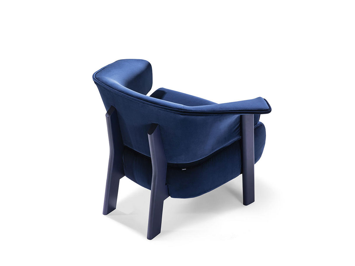 Cassina 571 Back Wing Armchair