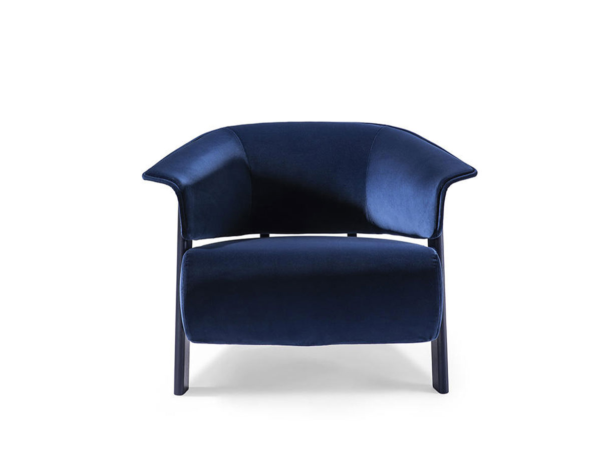 Cassina 571 Back Wing Armchair