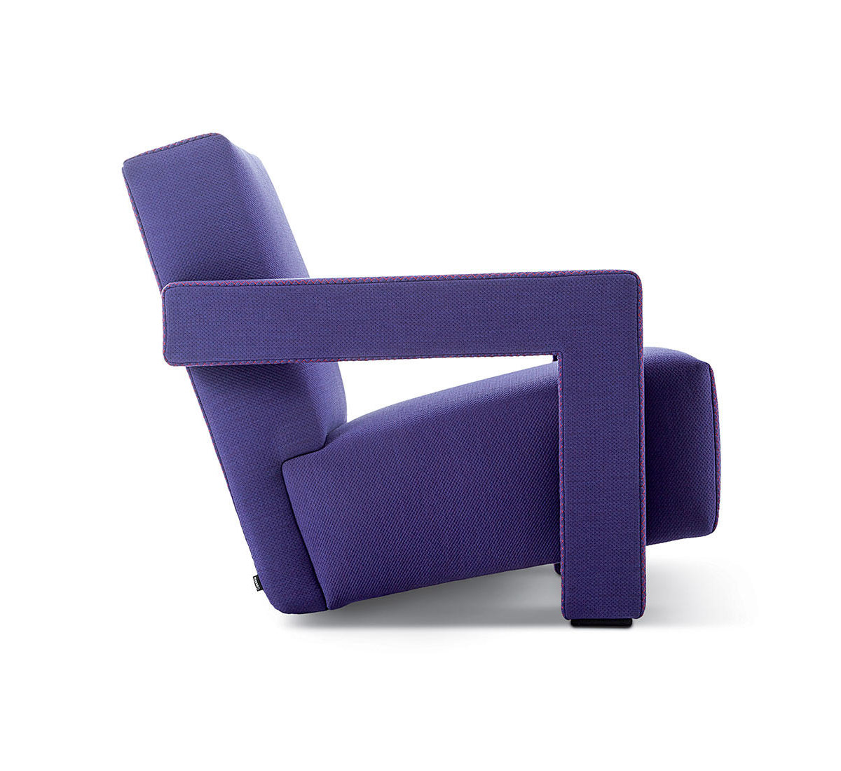 Cassina 637 Utrecht Zig Zag Armchair Stitch