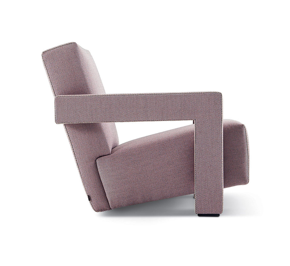 Cassina 637 Utrecht Punto Cavallo Armchair