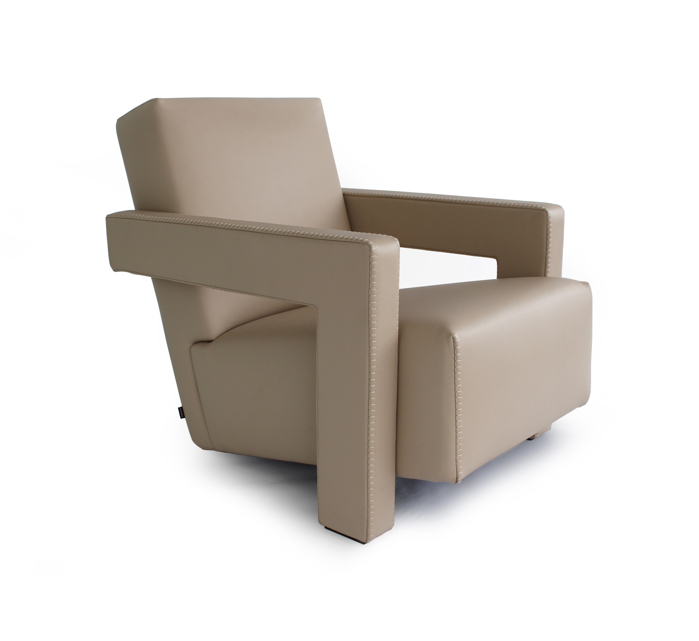 Cassina 637 Utrecht Punto Cavallo Armchair