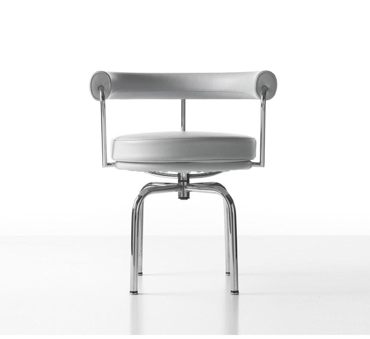Cassina 7 Fauteuil Tournant Chair