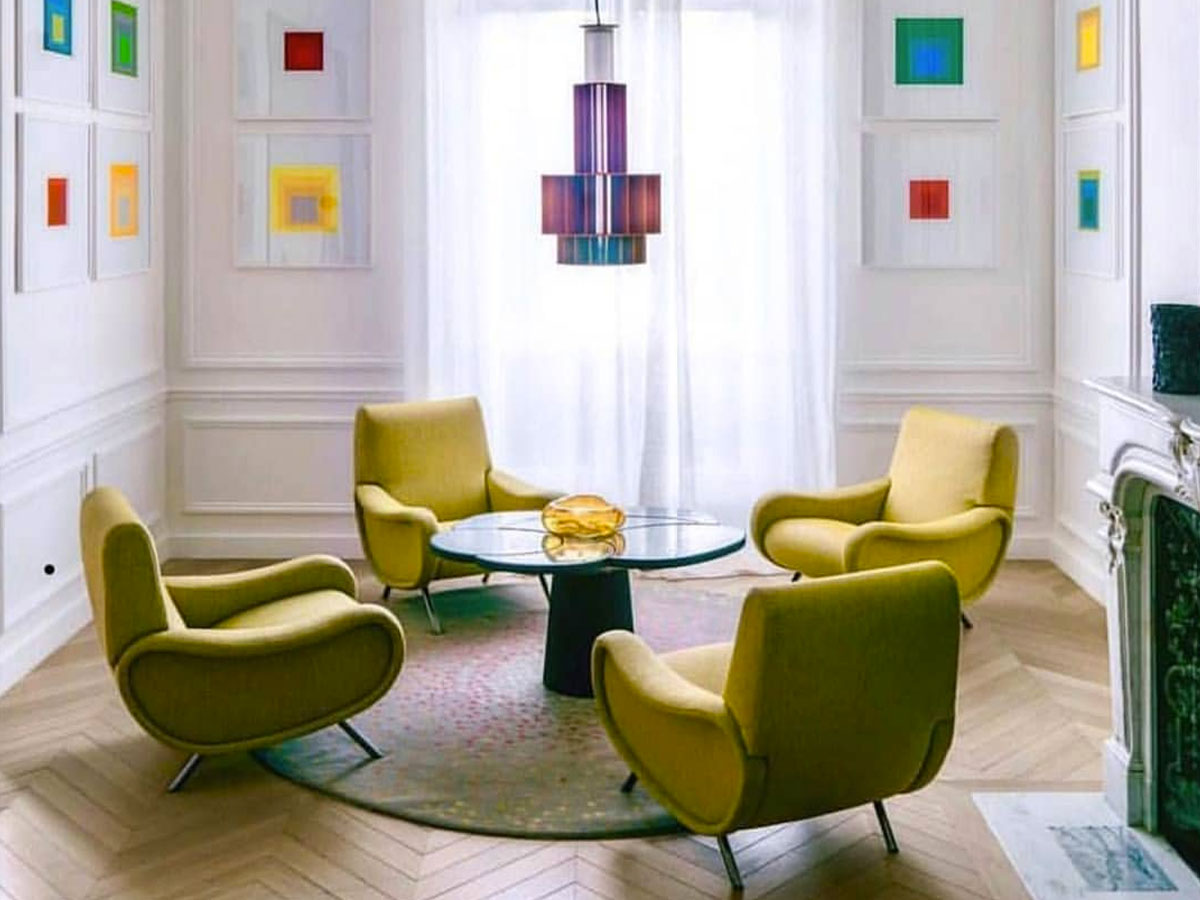 Cassina 720 Lady Armchair Zanuso