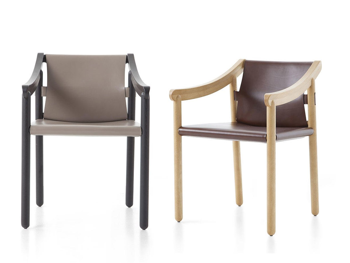 Cassina 905 Chair