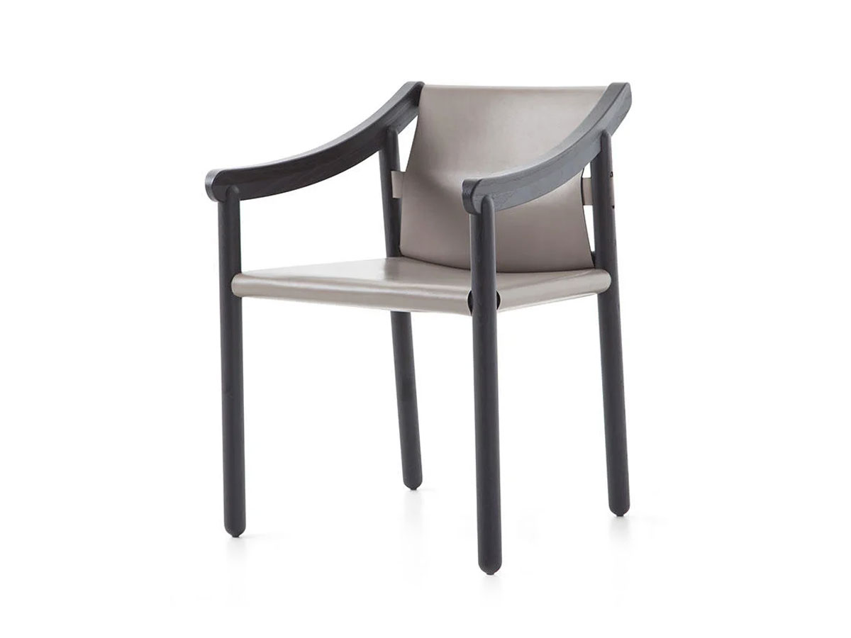 Cassina 905 Chair