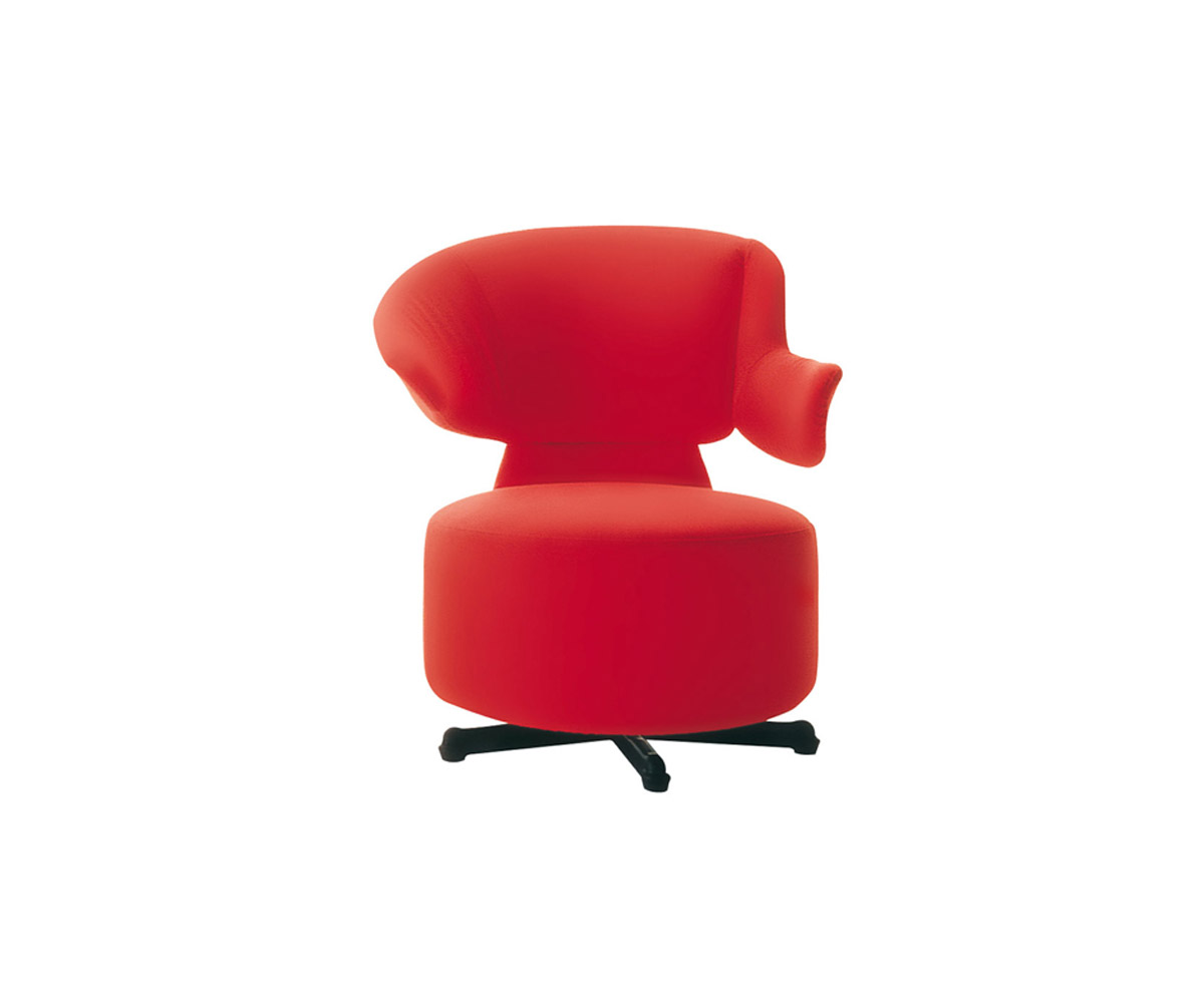 Cassina Canta K06 Armchair