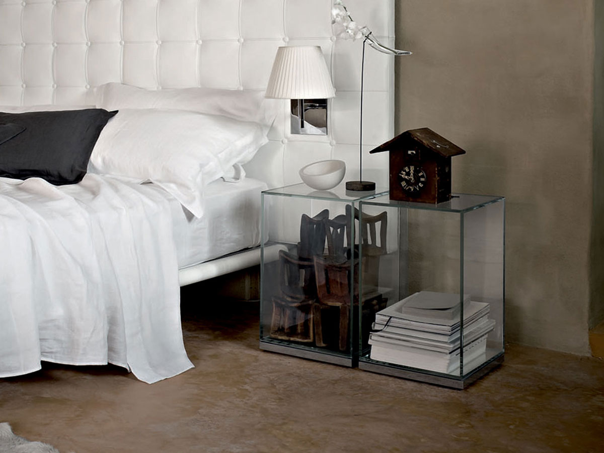 Cassina L26 Volage Bedside Table