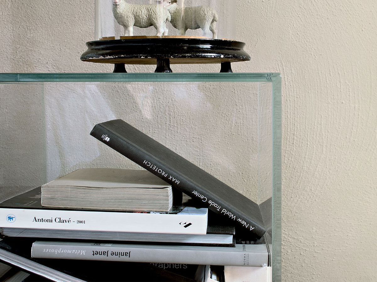 Cassina L26 Volage Bedside Table