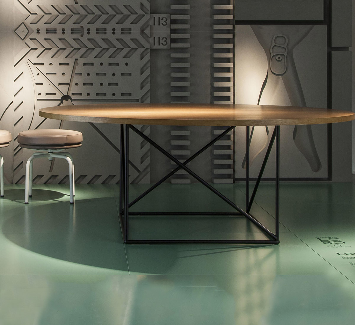 Cassina Lc15 Table De Conference