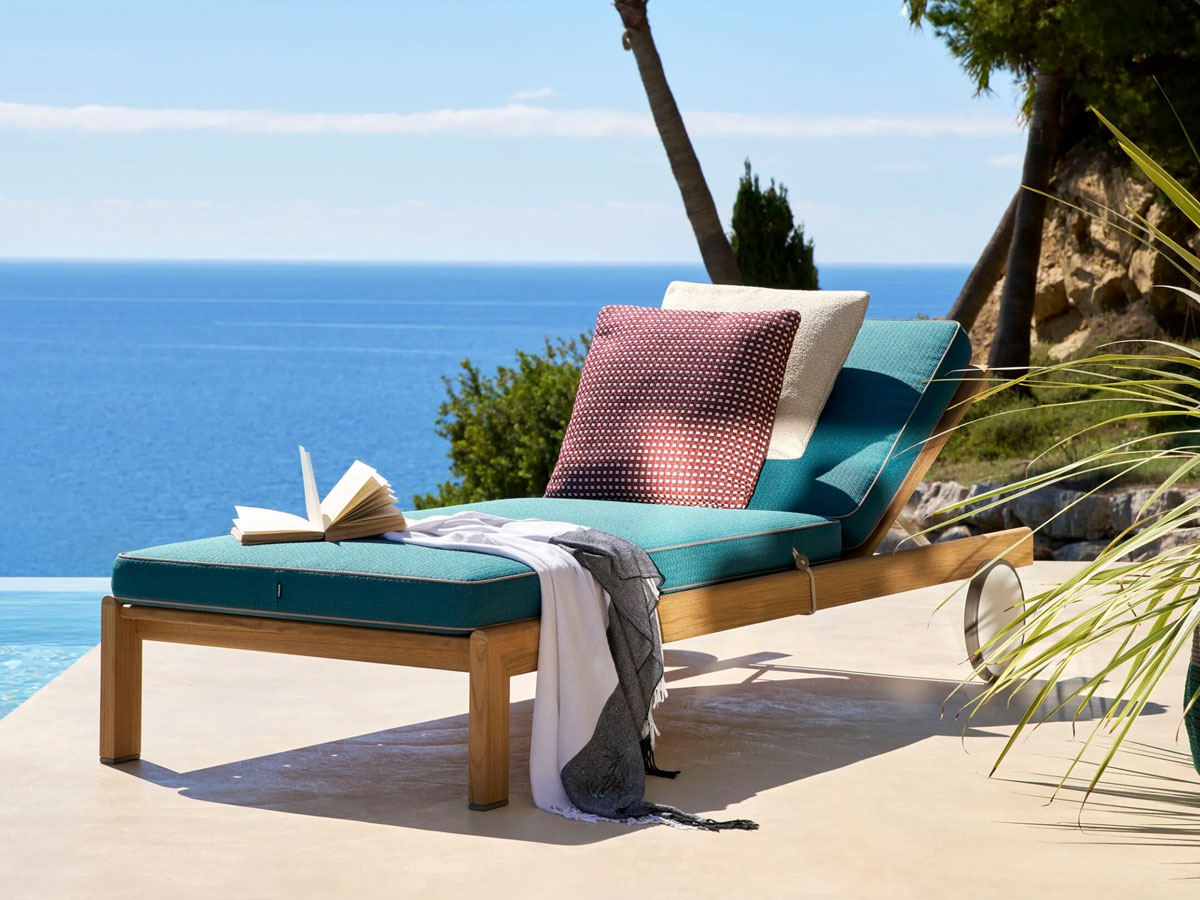 Cassina Lie Out Sunbed