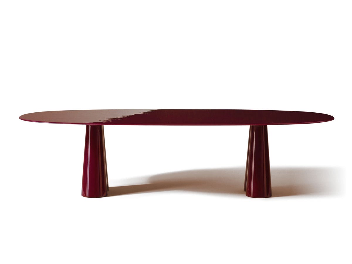 Стол Cassina Treflo, овальный 295×124 см