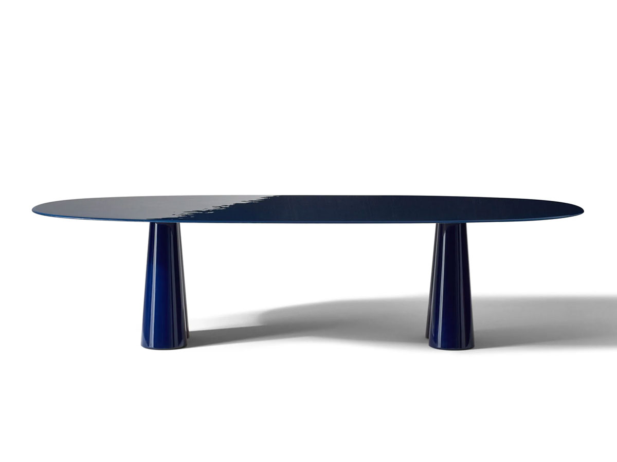 Cassina Treflo Table Oval