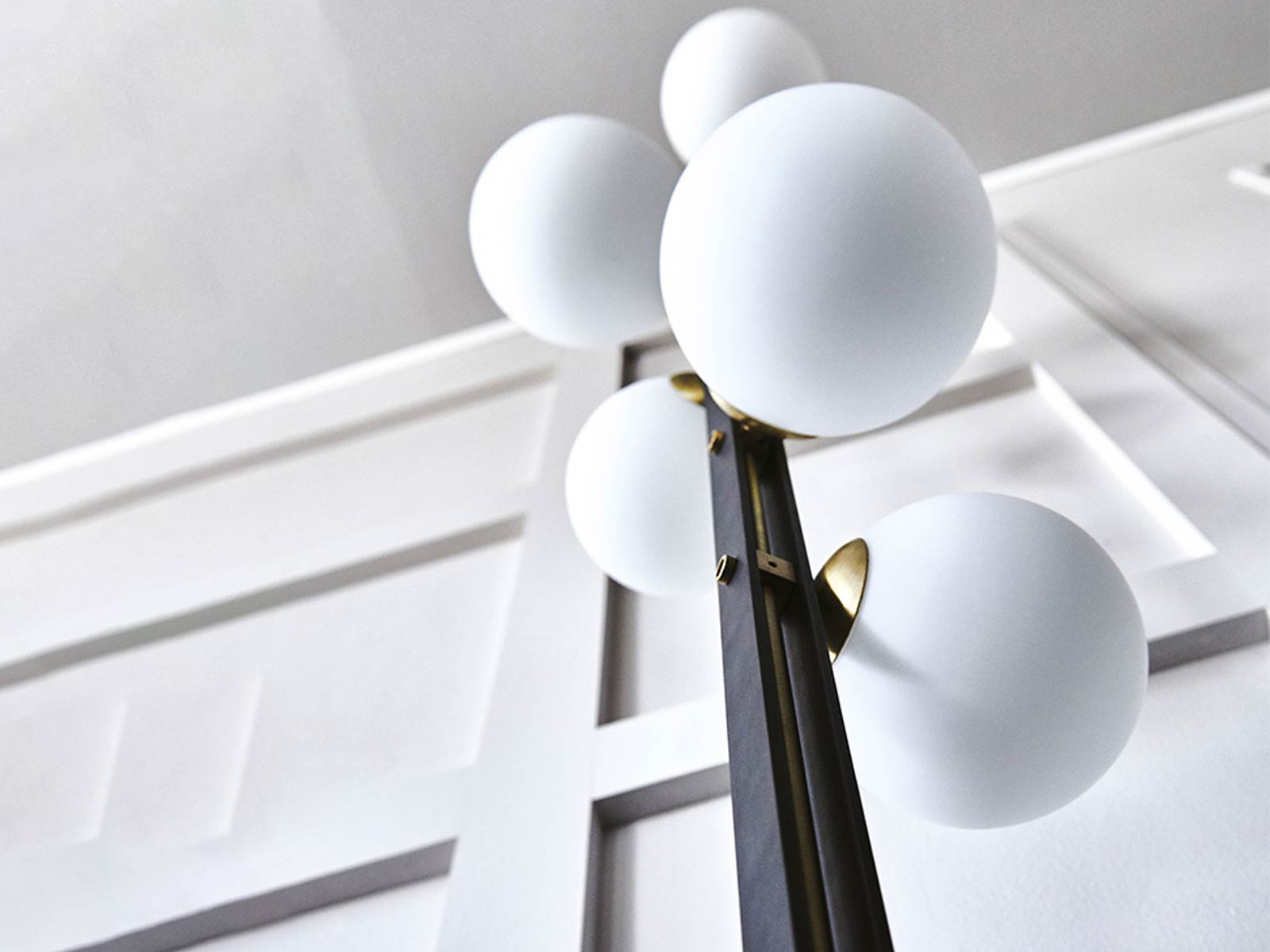 Cattelan Italia Planeta Floor Lamp