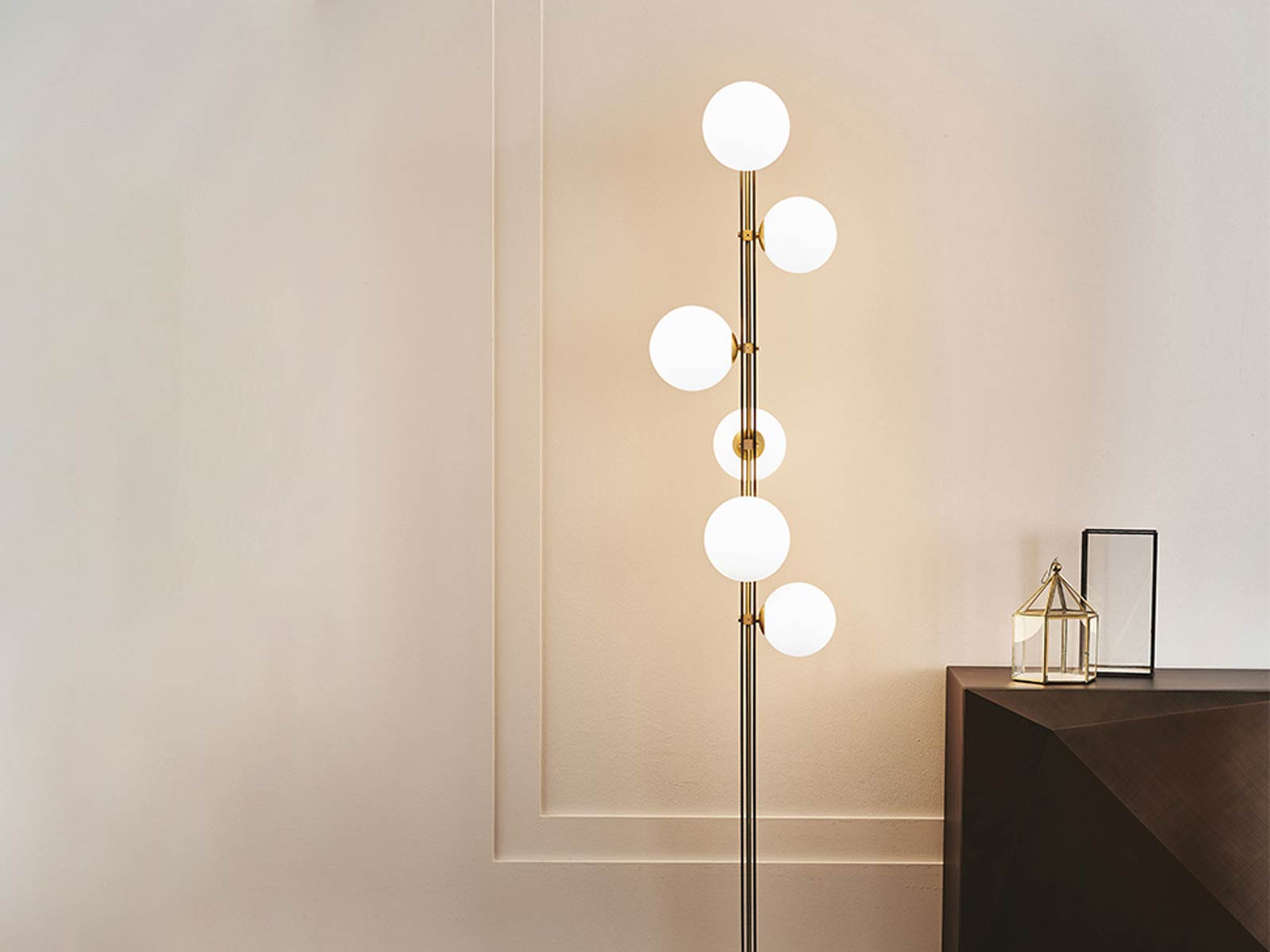 Cattelan Italia Planeta Floor Lamp