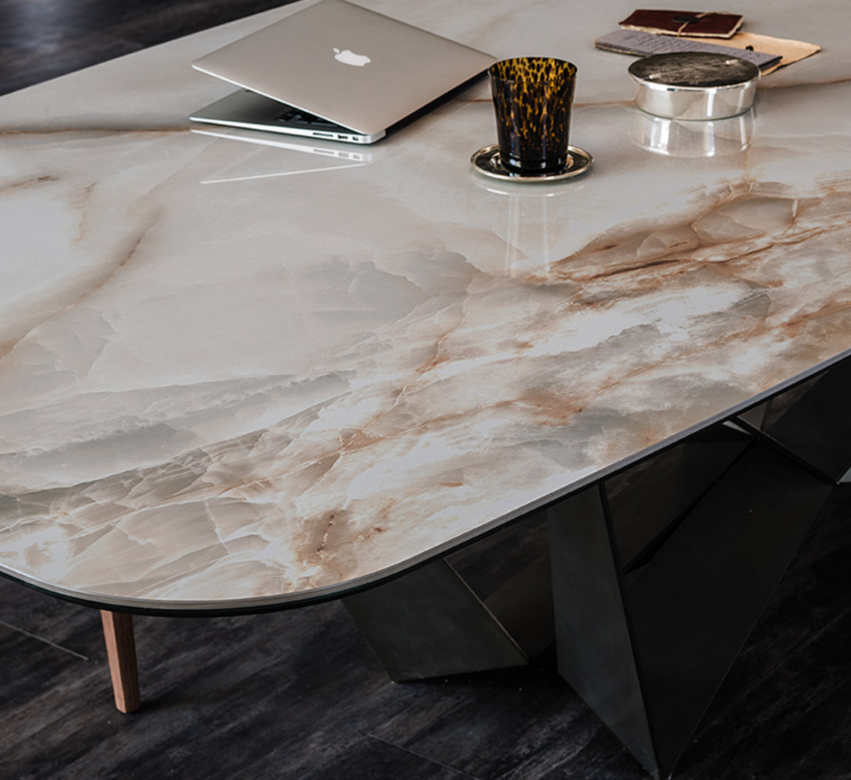 Cattelan Italia Skorpio Keramik Table