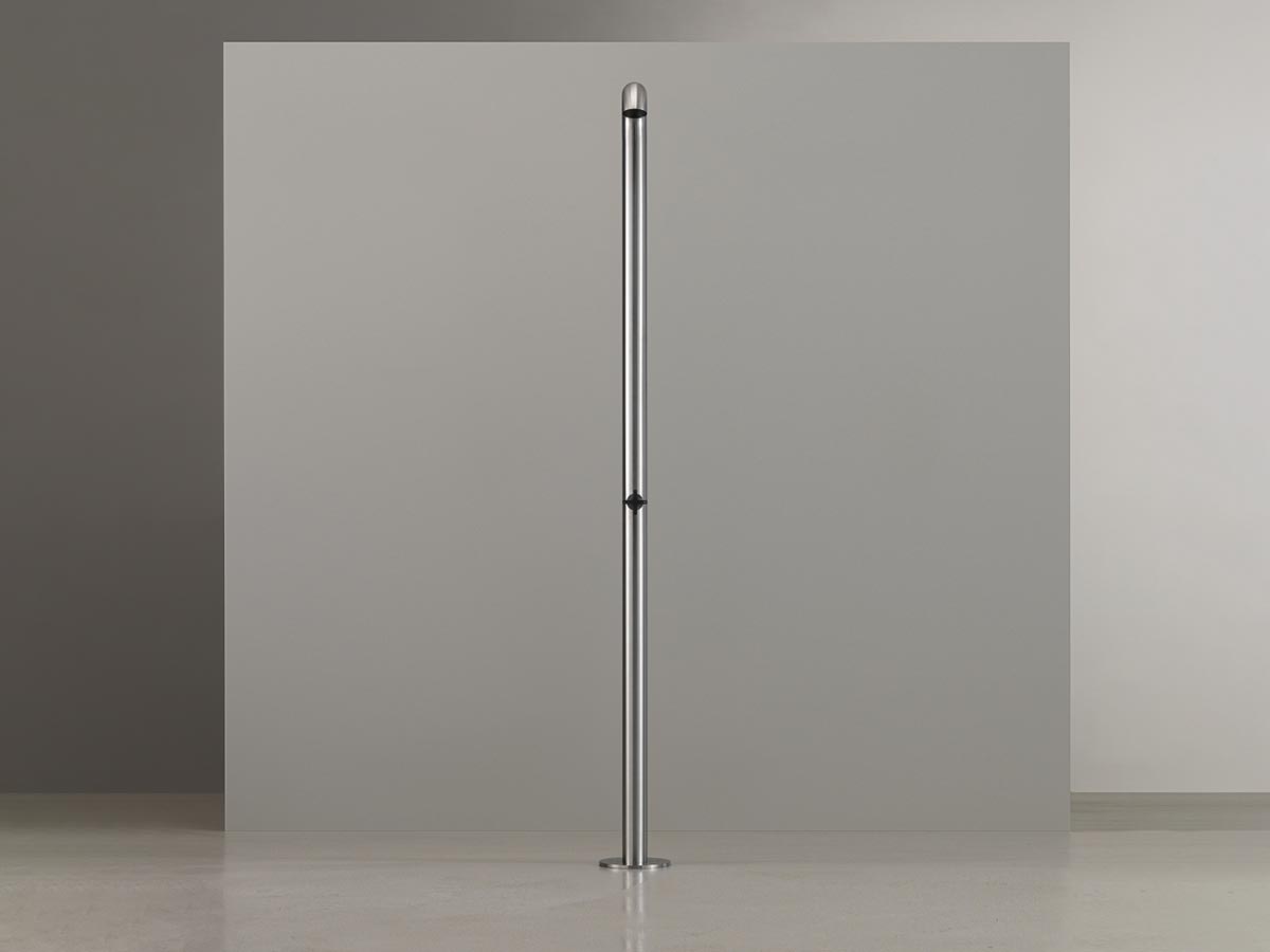 CEADESIGN Bold Free Standing Outdoor Shower