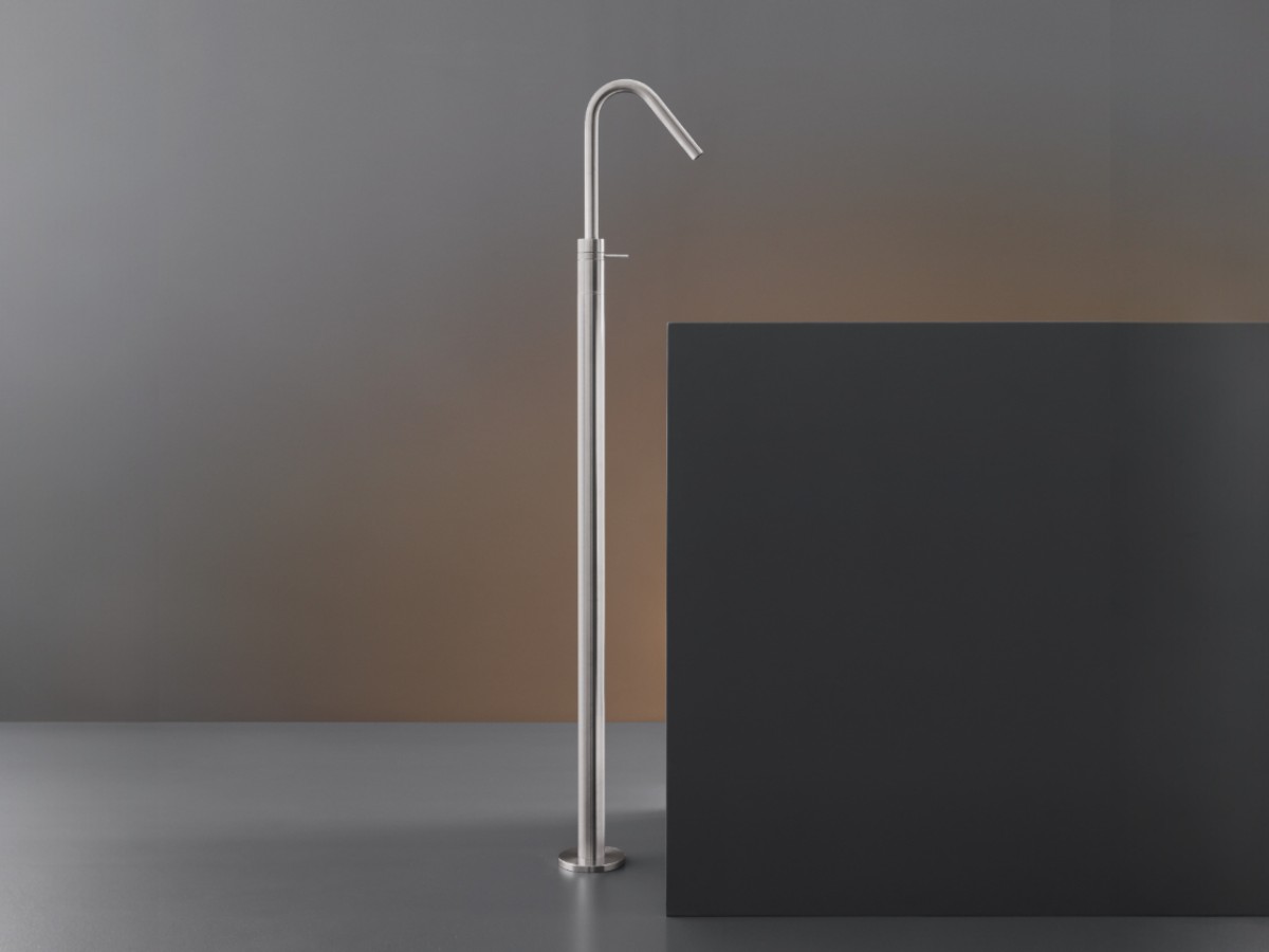 CEADESIGN Gra12 Freestanding Basin Mixer With Swivelling Spout