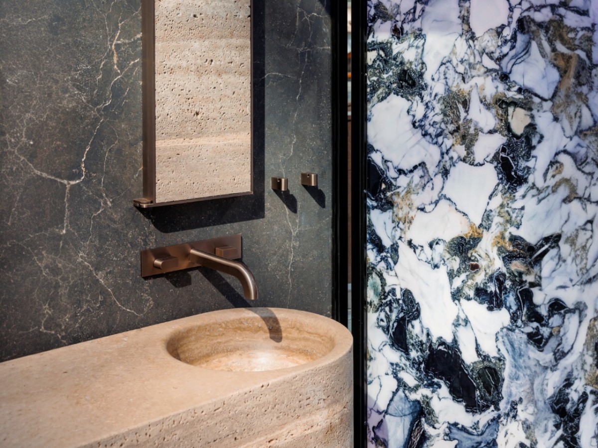 CEADESIGN Six02 Wall Mounted Bathroom Faucet