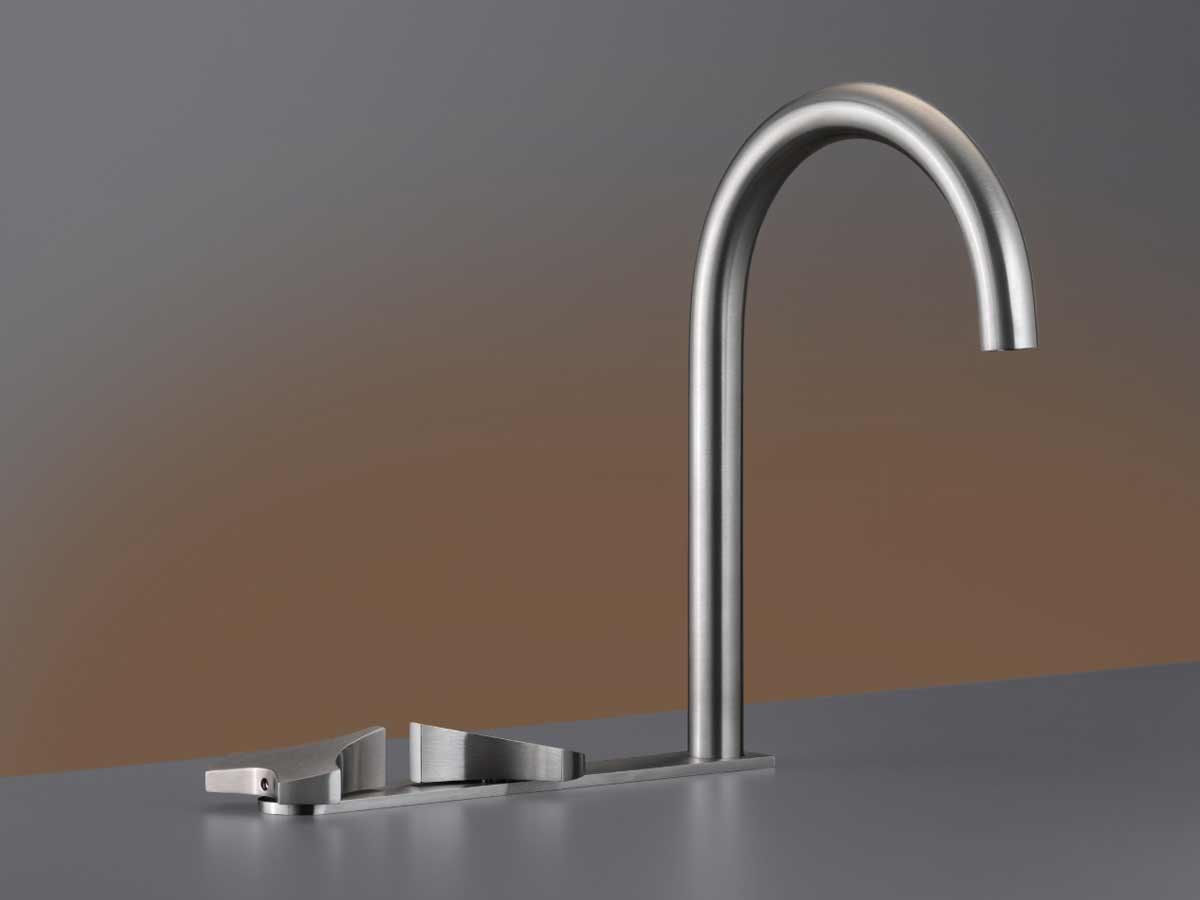 CEADESIGN Ziqq Three Hole Mixer With Swivelling Spout