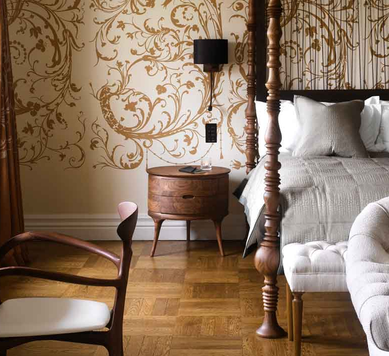 Ceccotti Ainda Bedside Table