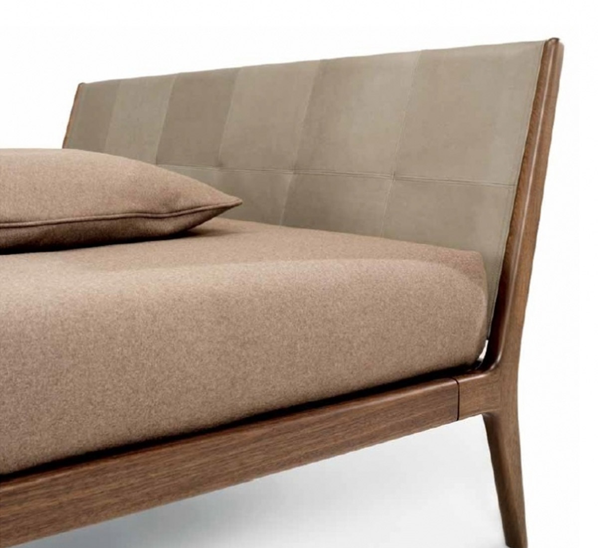 Ceccotti Brad Bed