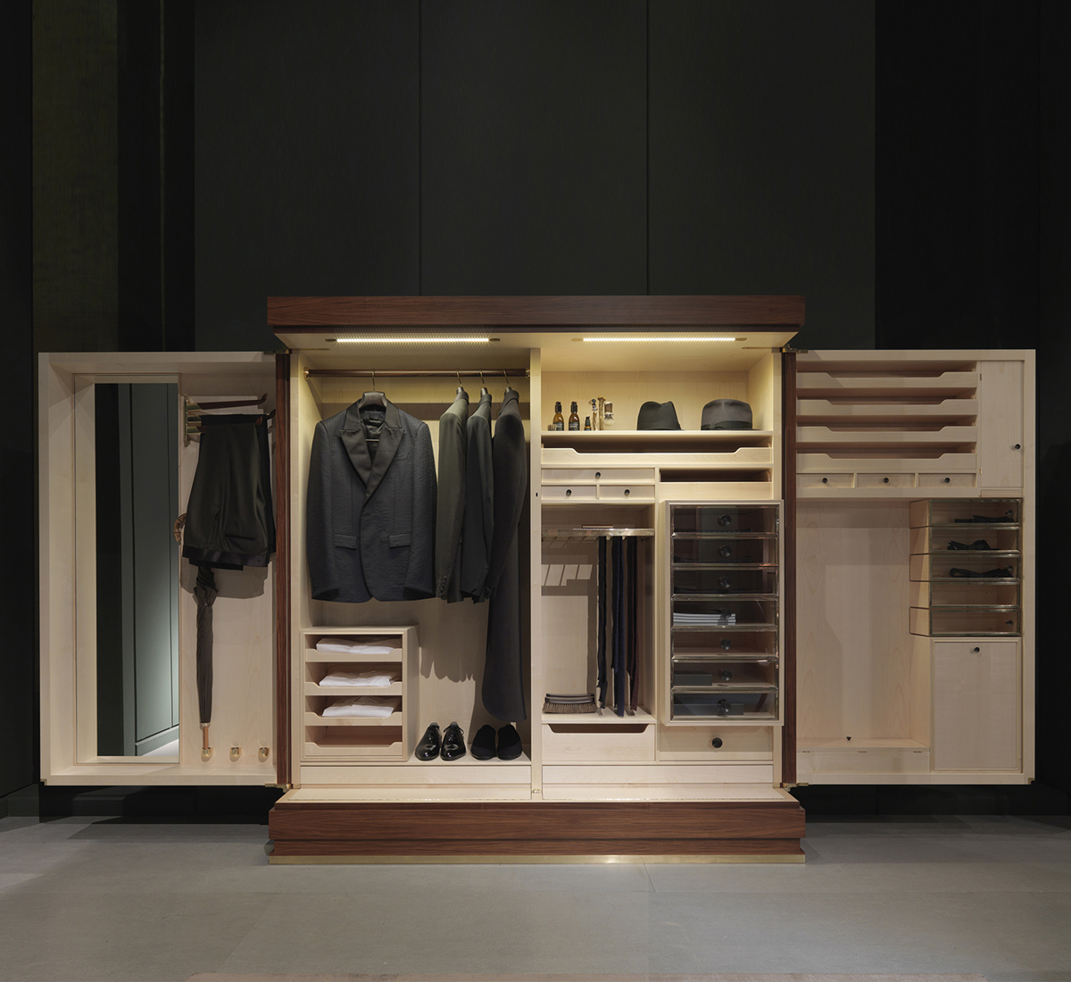 Ceccotti Gentleman Wardrobe