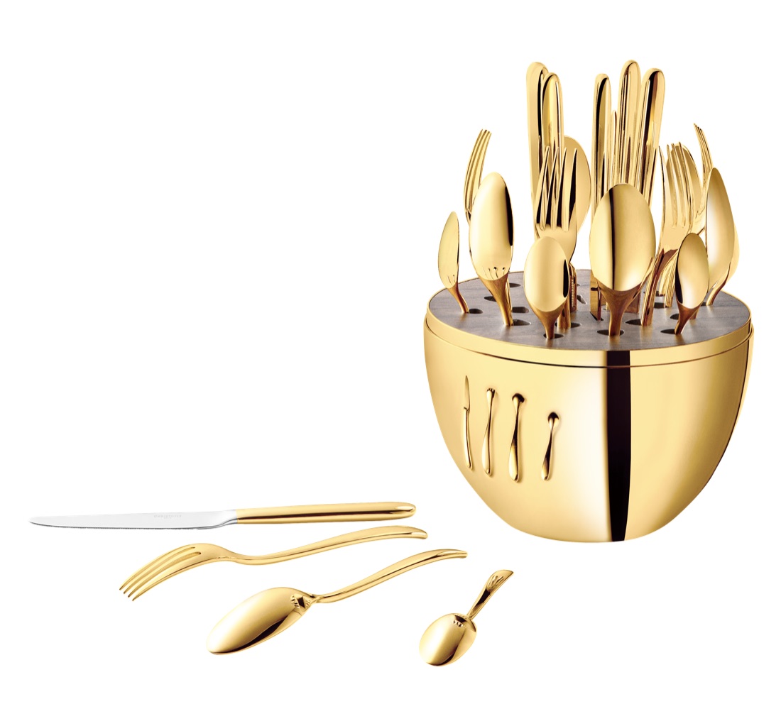 Christofle 24 Piece Flatware Set For 6 People In 24 Carat Gold Gilded Metal