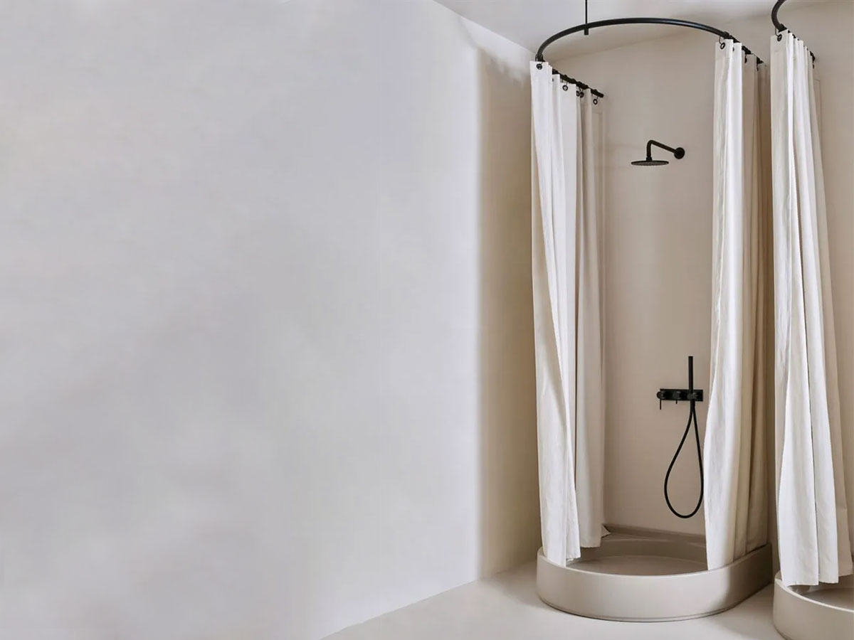 Cielo Augusto Shower Tray With Shower Rod