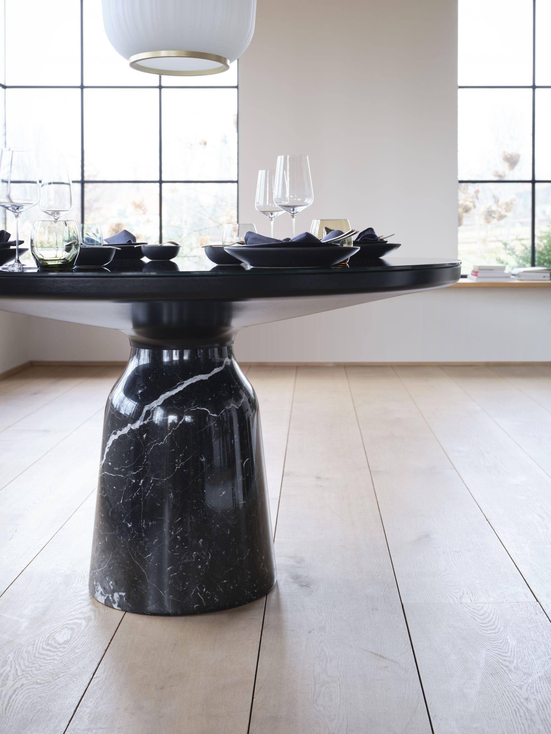 ClassiCon Bell Dining Table
