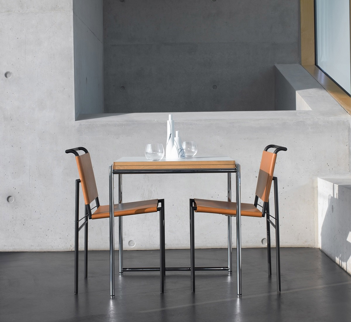 ClassiCon Jean Table