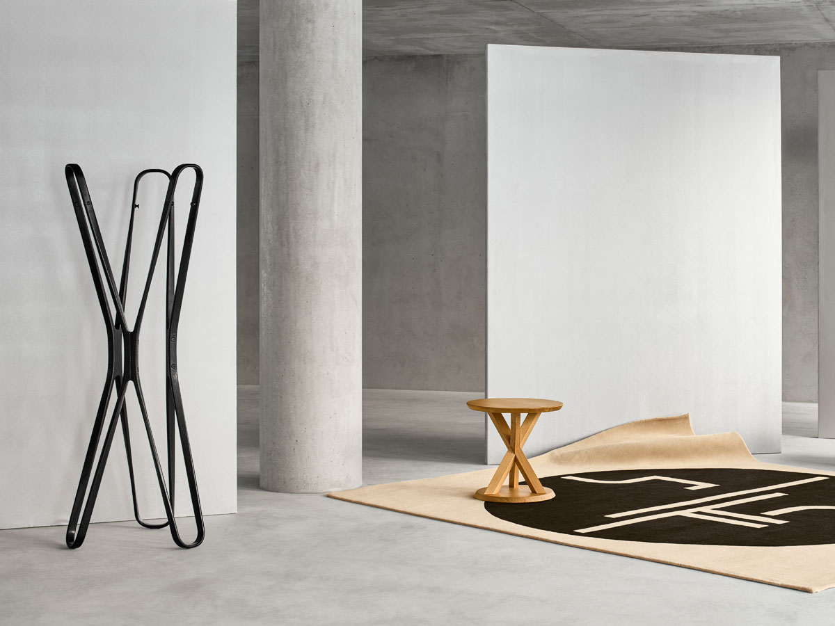 ClassiCon Volkshaus Side Table