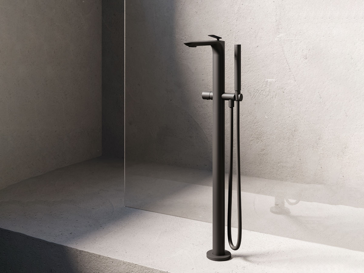 CRISTINA Rubinetterie Foil Floor Standing Bathtub Set