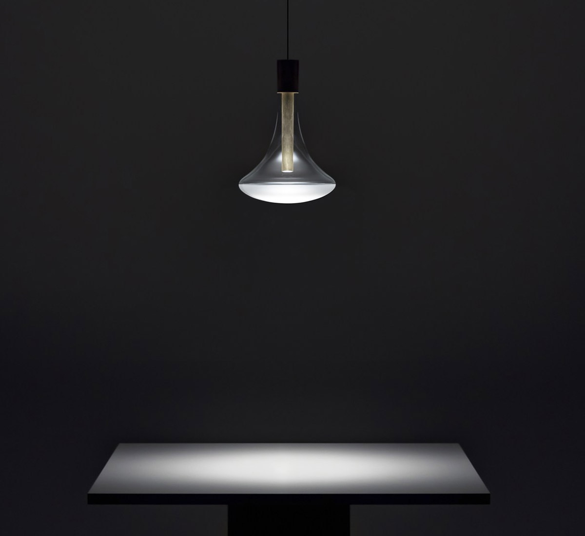 Davide Groppi Cathode Suspension Lamp