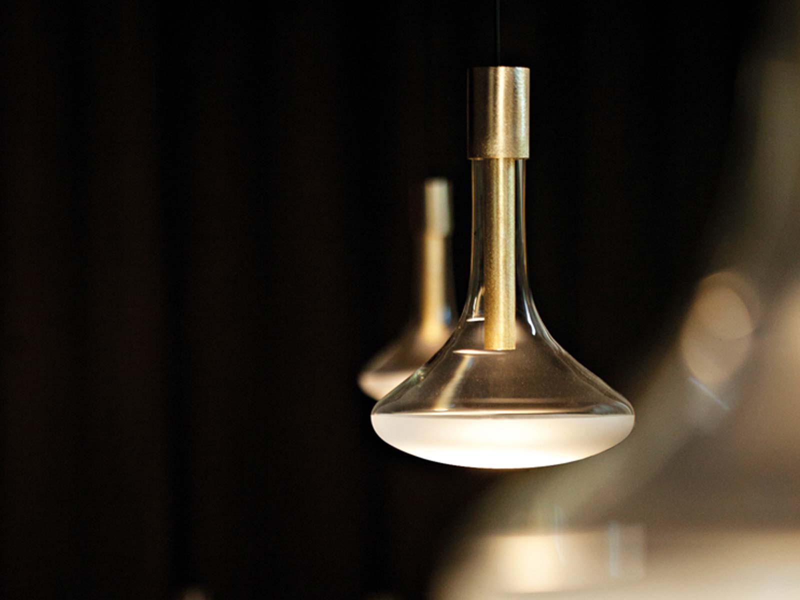 Davide Groppi Cathode Suspension Lamp