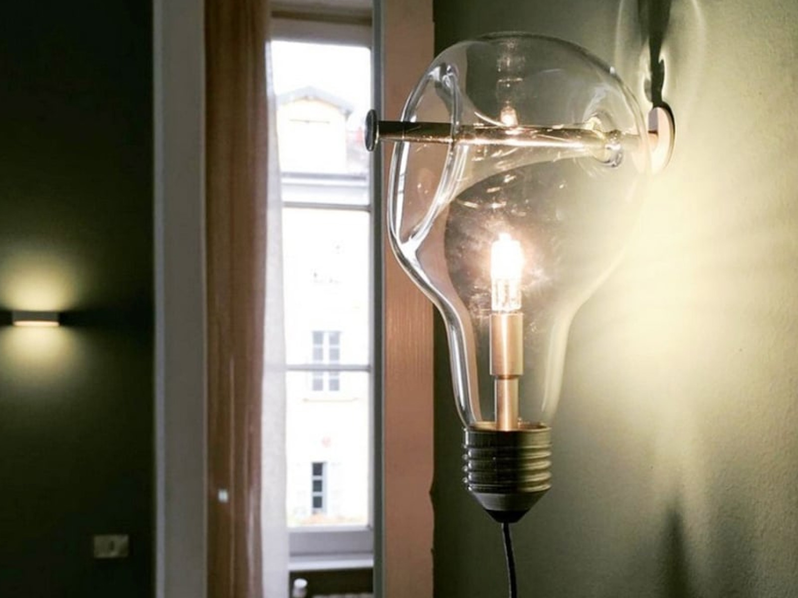 Davide Groppi Edison S Nightmare Us Wall Lamp