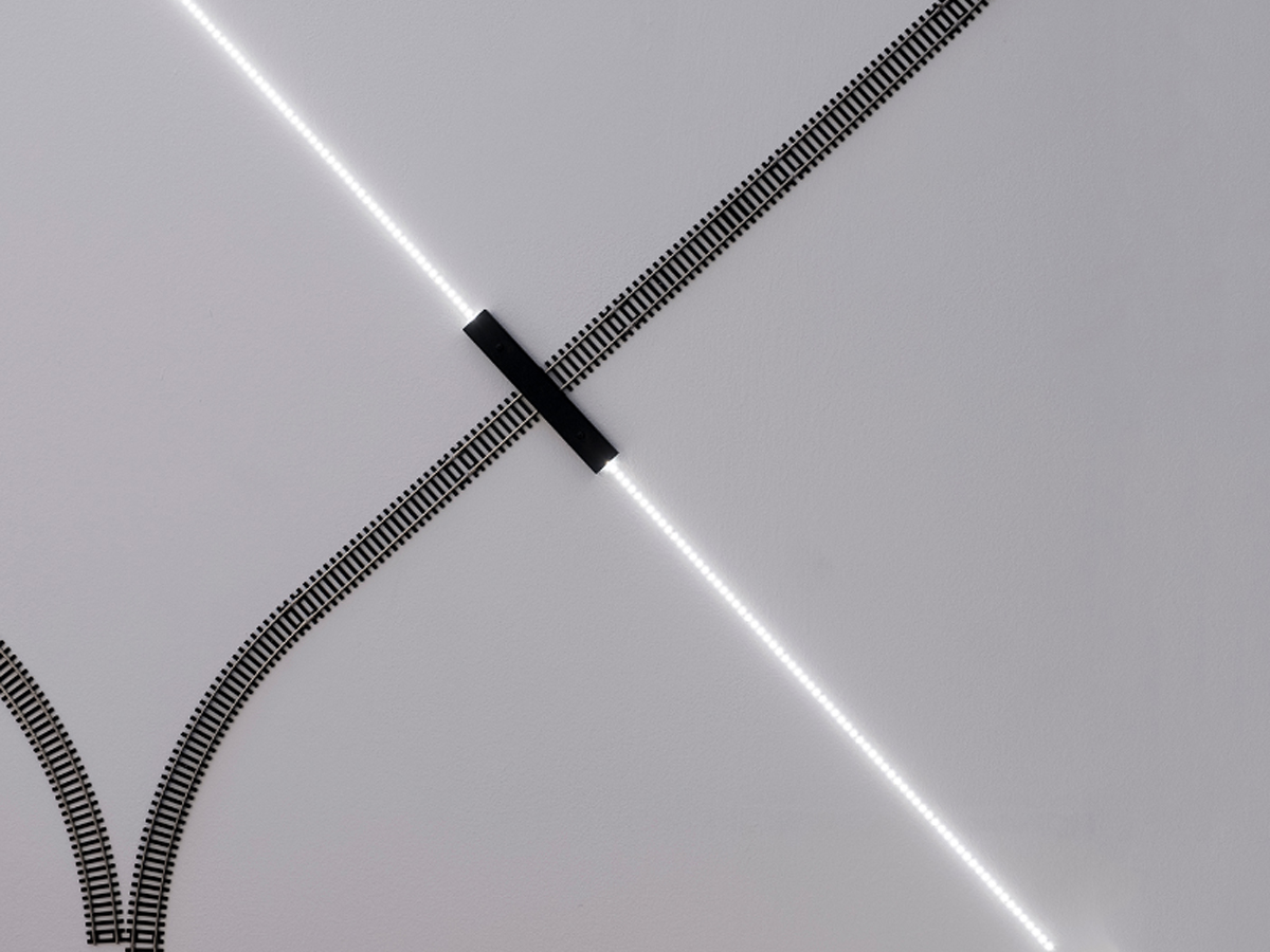 Davide Groppi Rail Wall Lamp