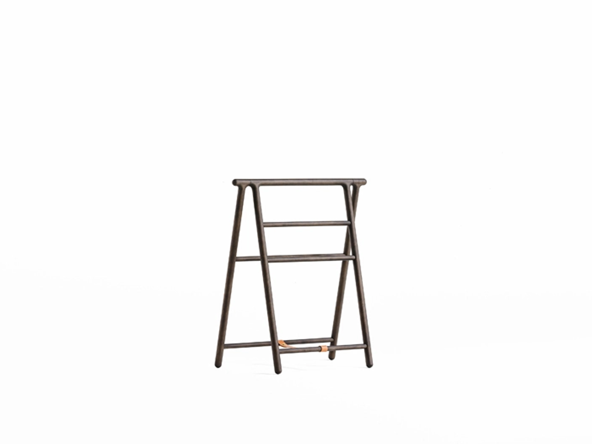De Padova Branch Of The Maple Valet Stand