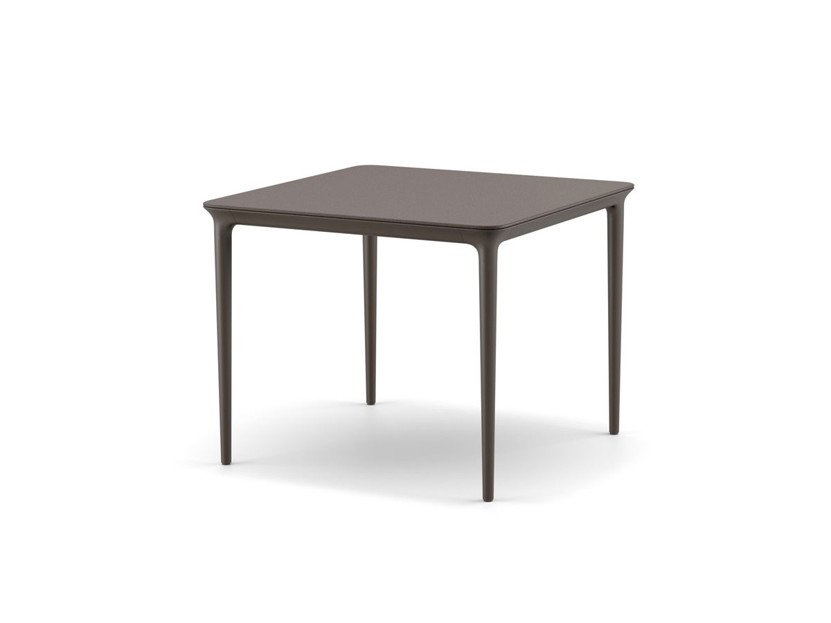 Dedon Bellmonde Table