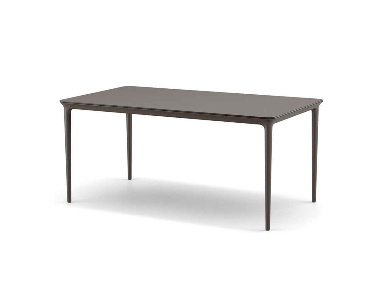 Dedon Bellmonde Table